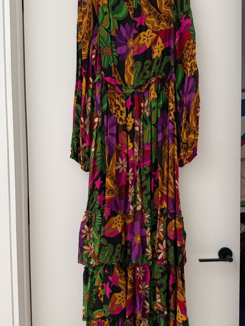 Farm Rio - Star Fruit Maxi Dress — tiered with gathered sleeve - Picture 10 of 10